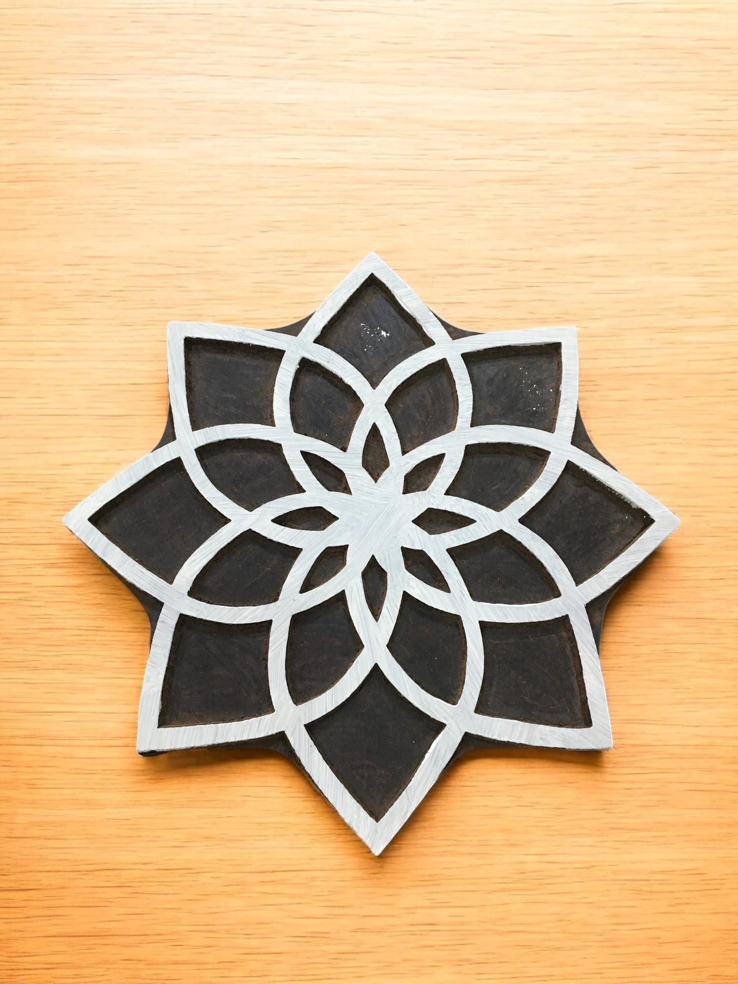 Geomeric Lotus Flower stamp