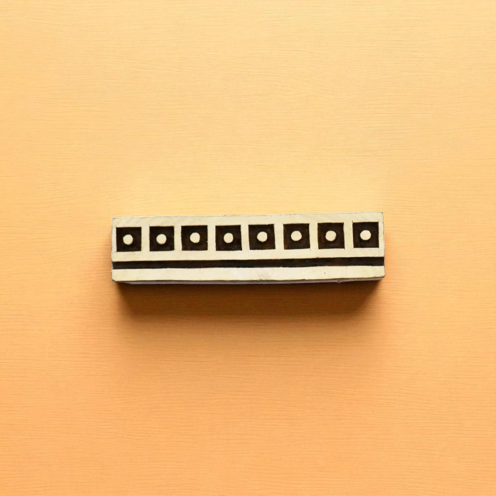Square Patterned Border