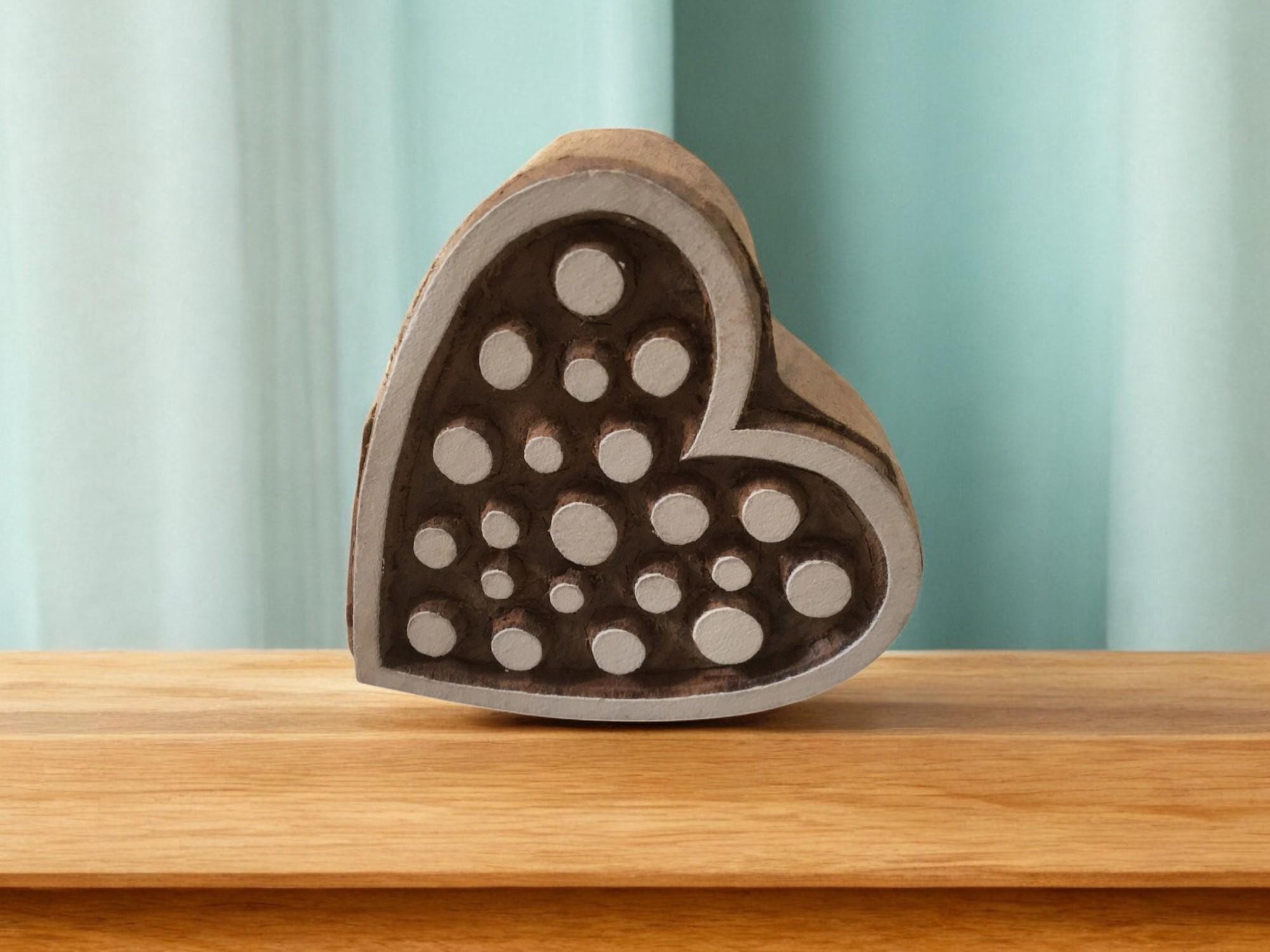 Heart with Dots Wooden Printing Block, Indian Batik Stamp (5x5 cm)