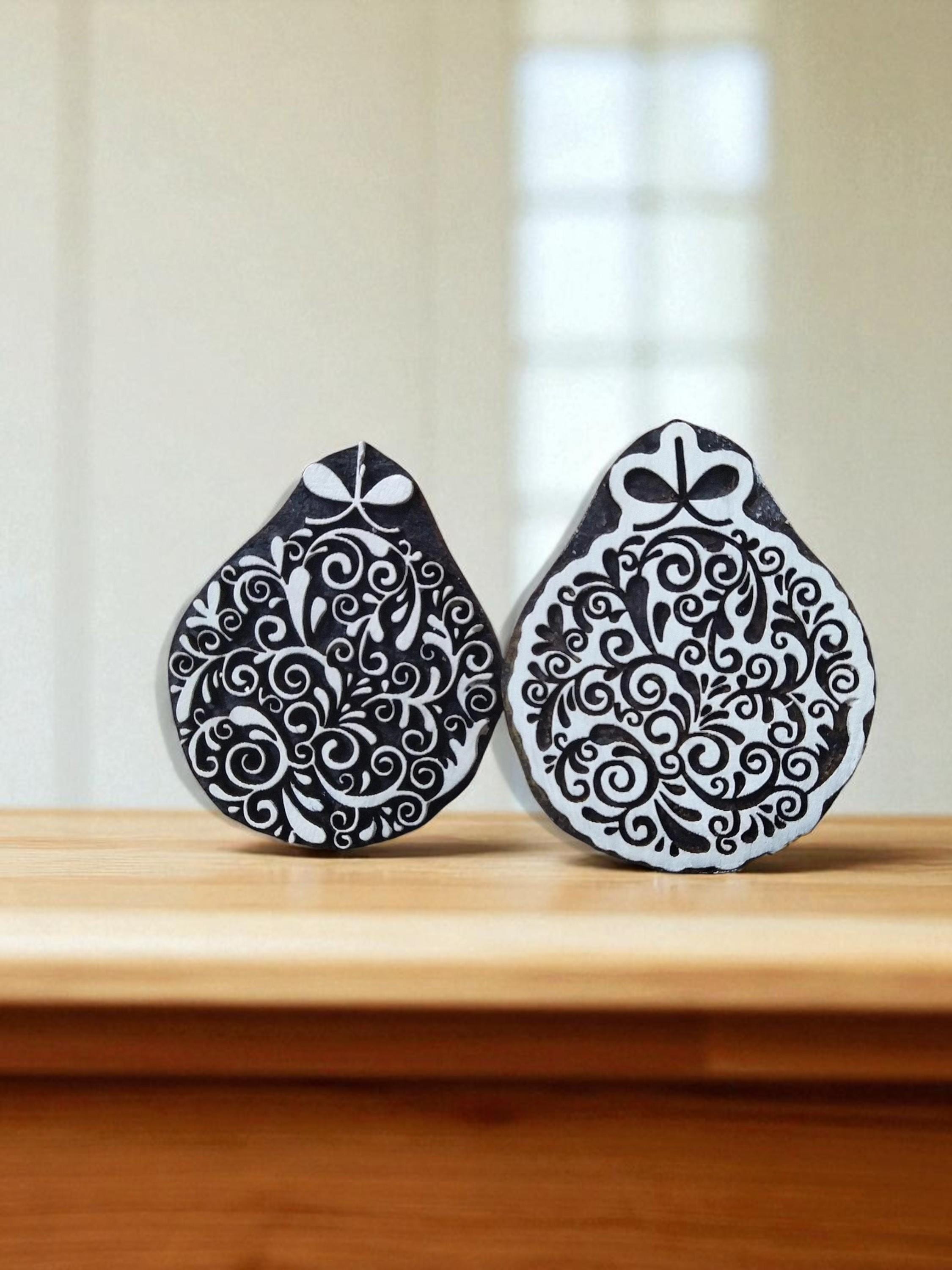 Hand Carved Christmas Bauble Wood Printing Block Set