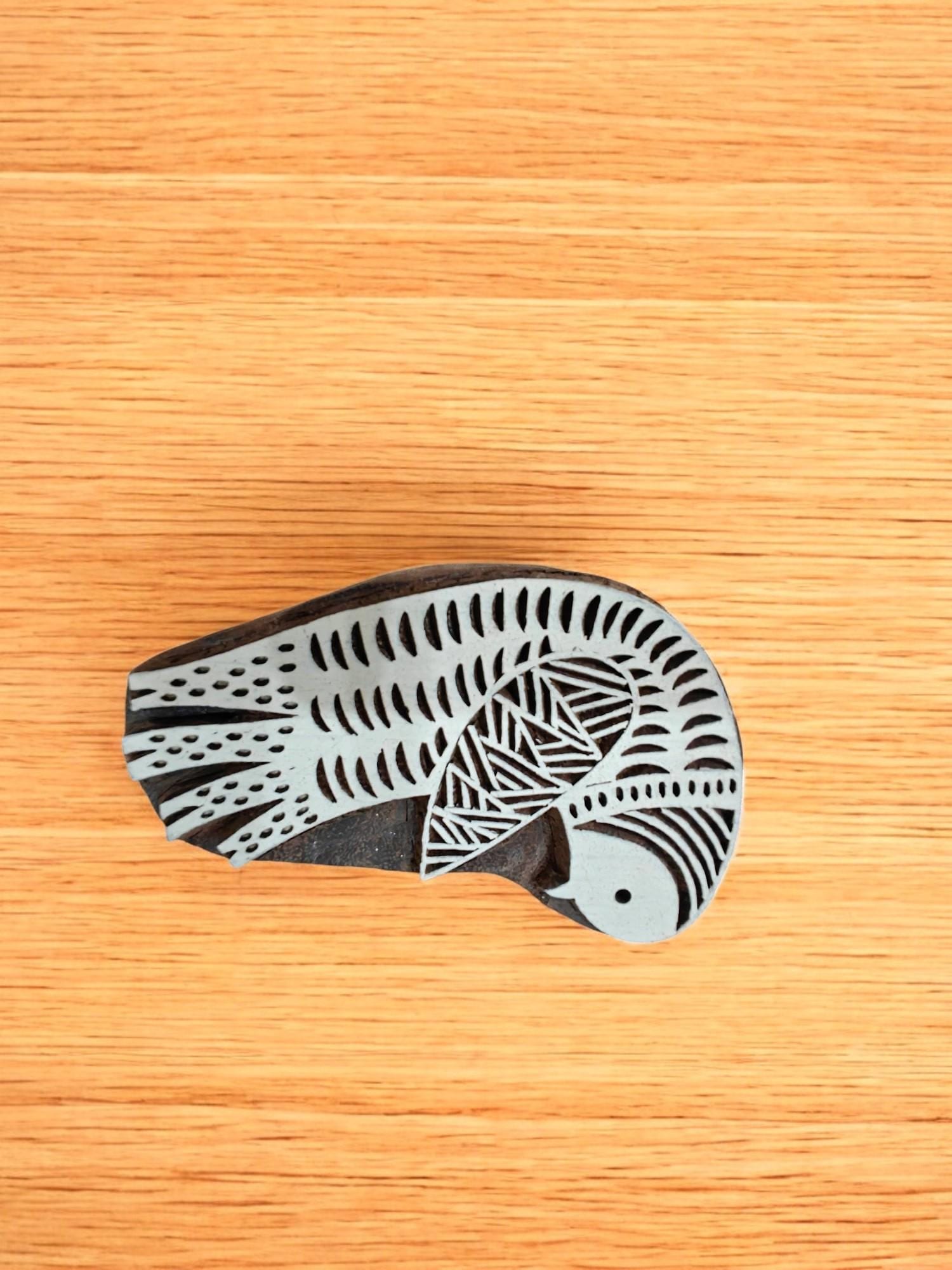 Solid Stylish Bird pottery stamp ceramic mold scrapbooking tjap batik printing floral carved stamps.