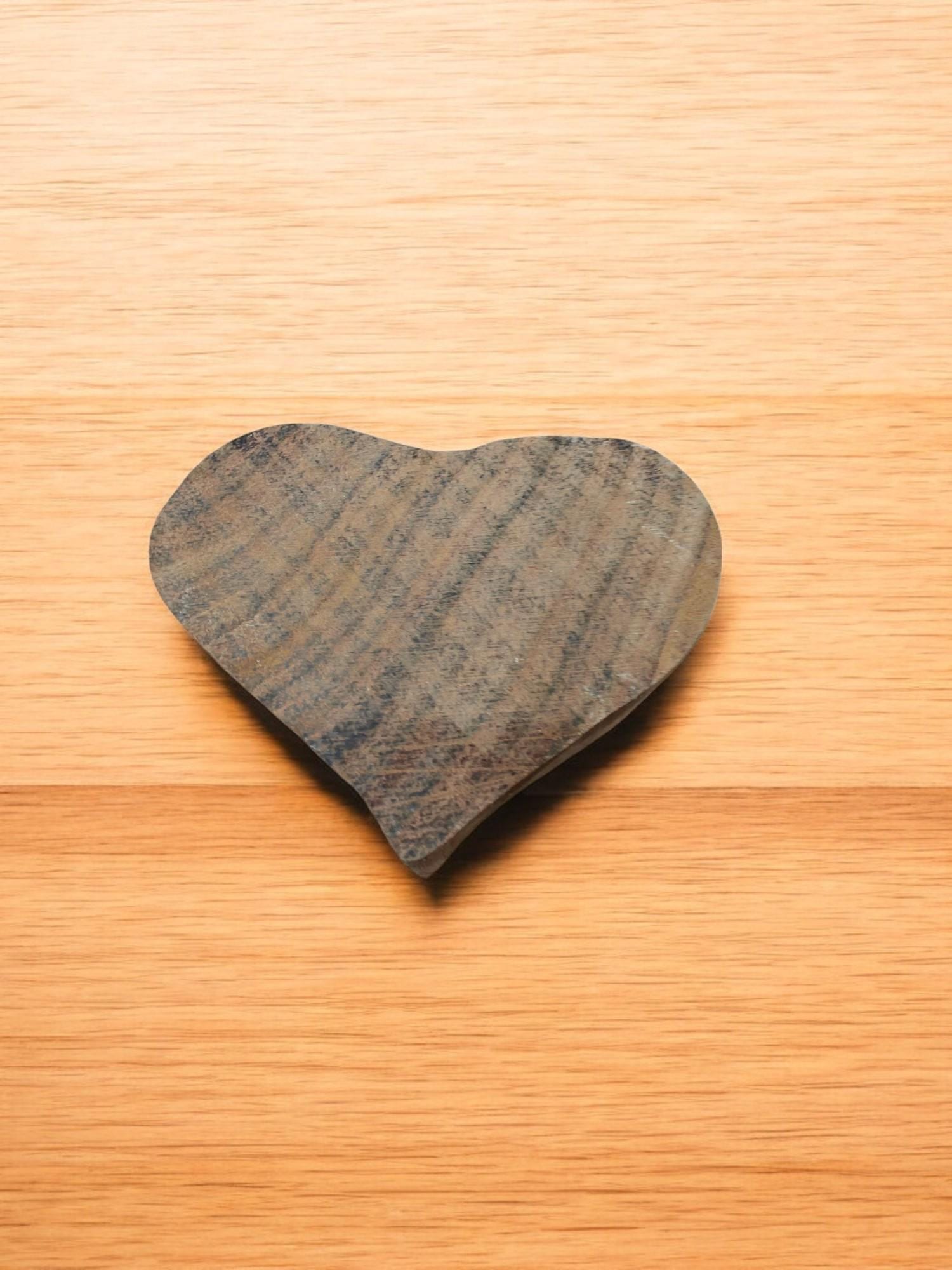 Stylish Heart pottery stamp ceramic mold scrapbooking tjap batik printing floral carved stamps.