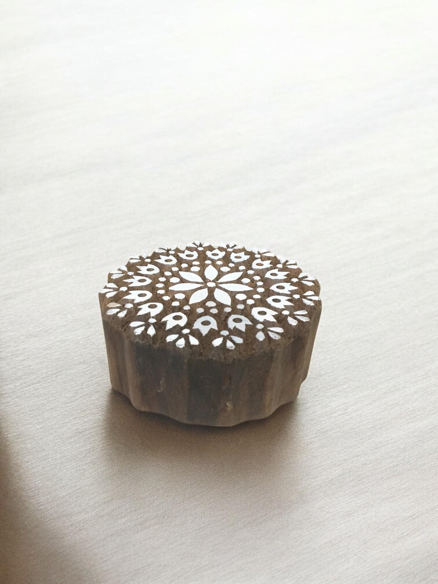 Hand Carved Indian Wood Printing Block, Mandala Stamp (9cm)