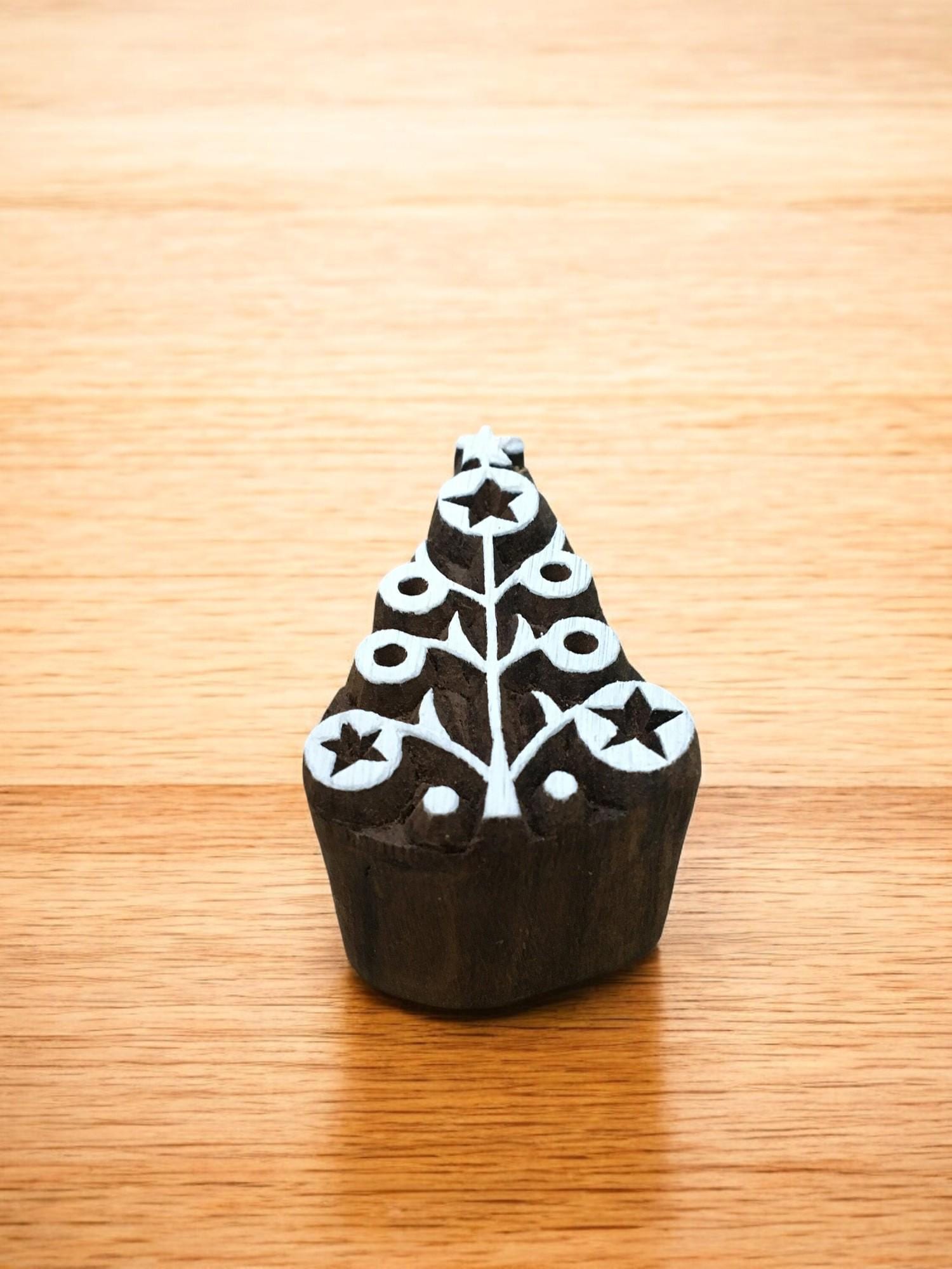 Christmas Tree, pottery stamp ceramic mould scrapbooking tjap batik printing floral carved stamps.