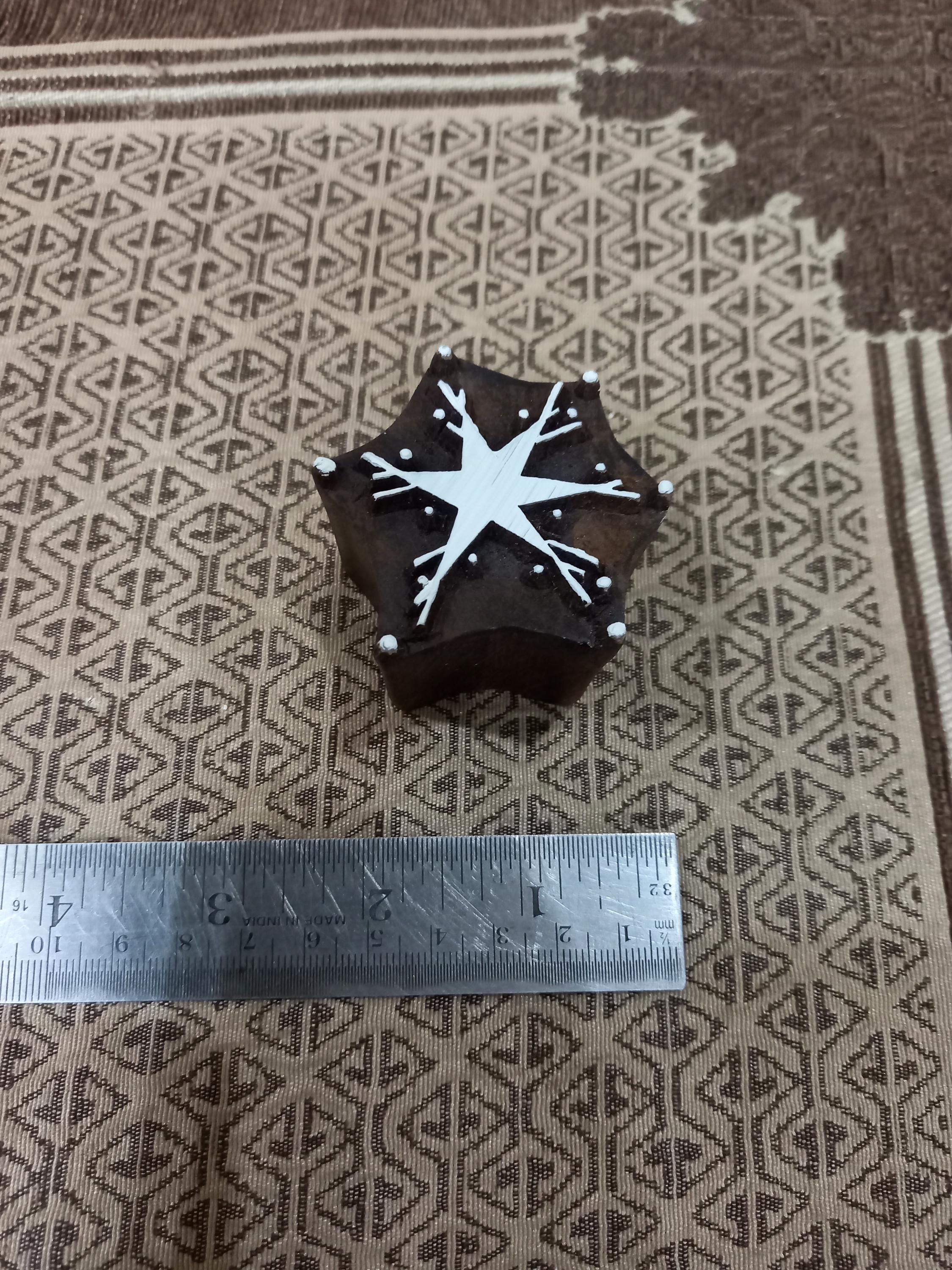 Floral Carved Wooden Printing Block, Batik Tjaps, 5.5cm