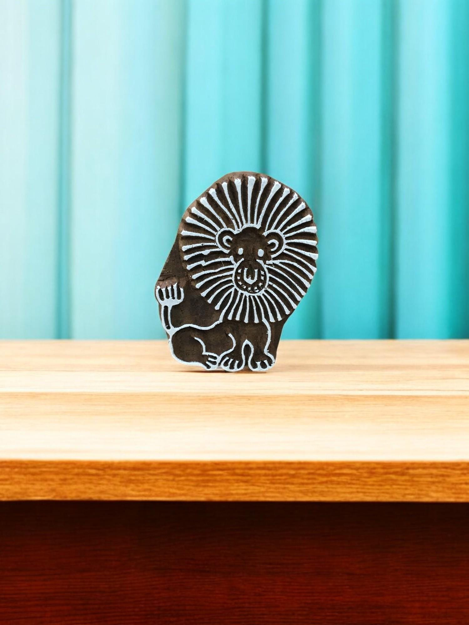 Sitting Lion, pottery stamp ceramic mould scrapbooking tjap batik printing floral carved stamps.