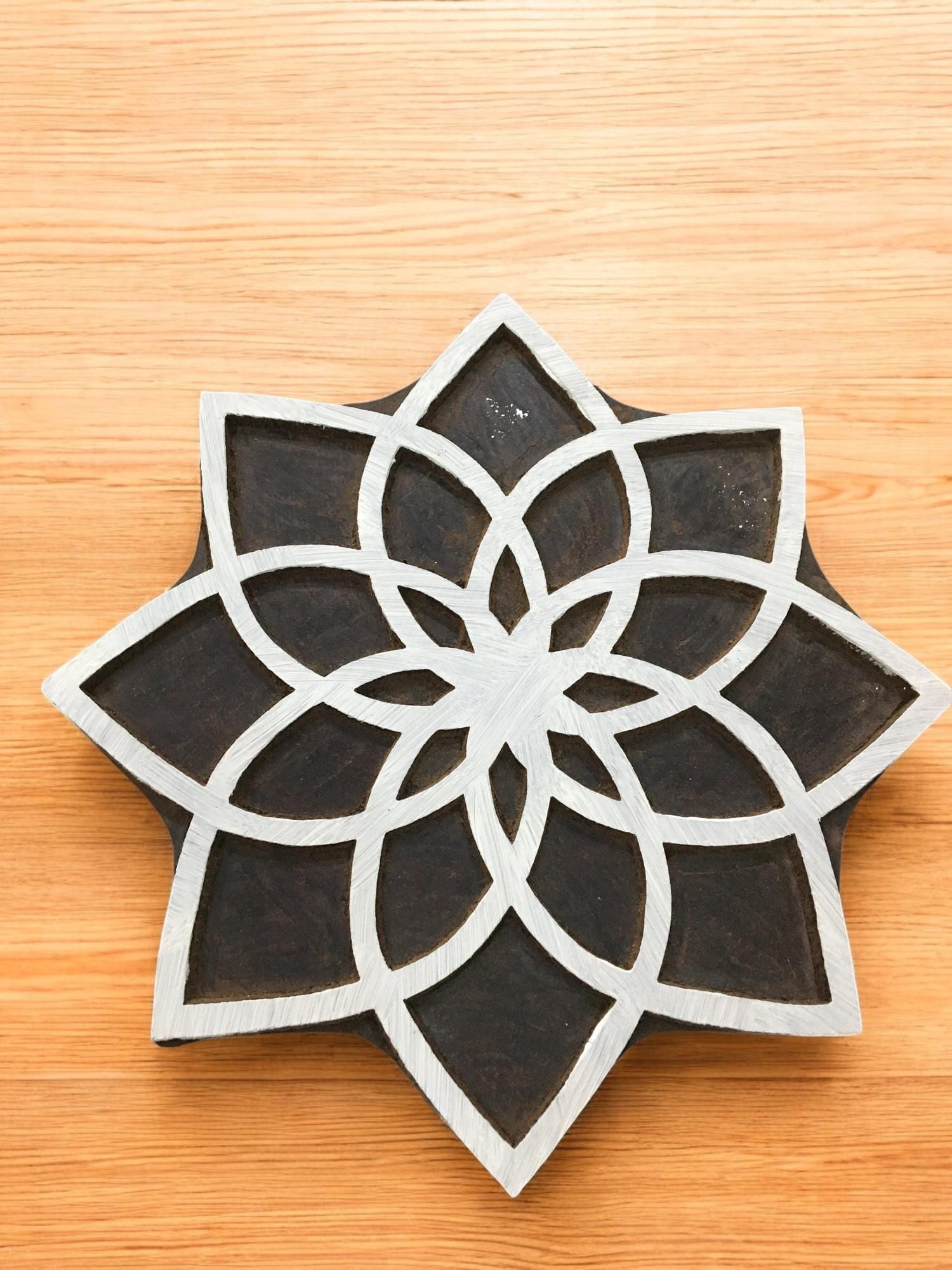 Geomeric Lotus Flower stamp