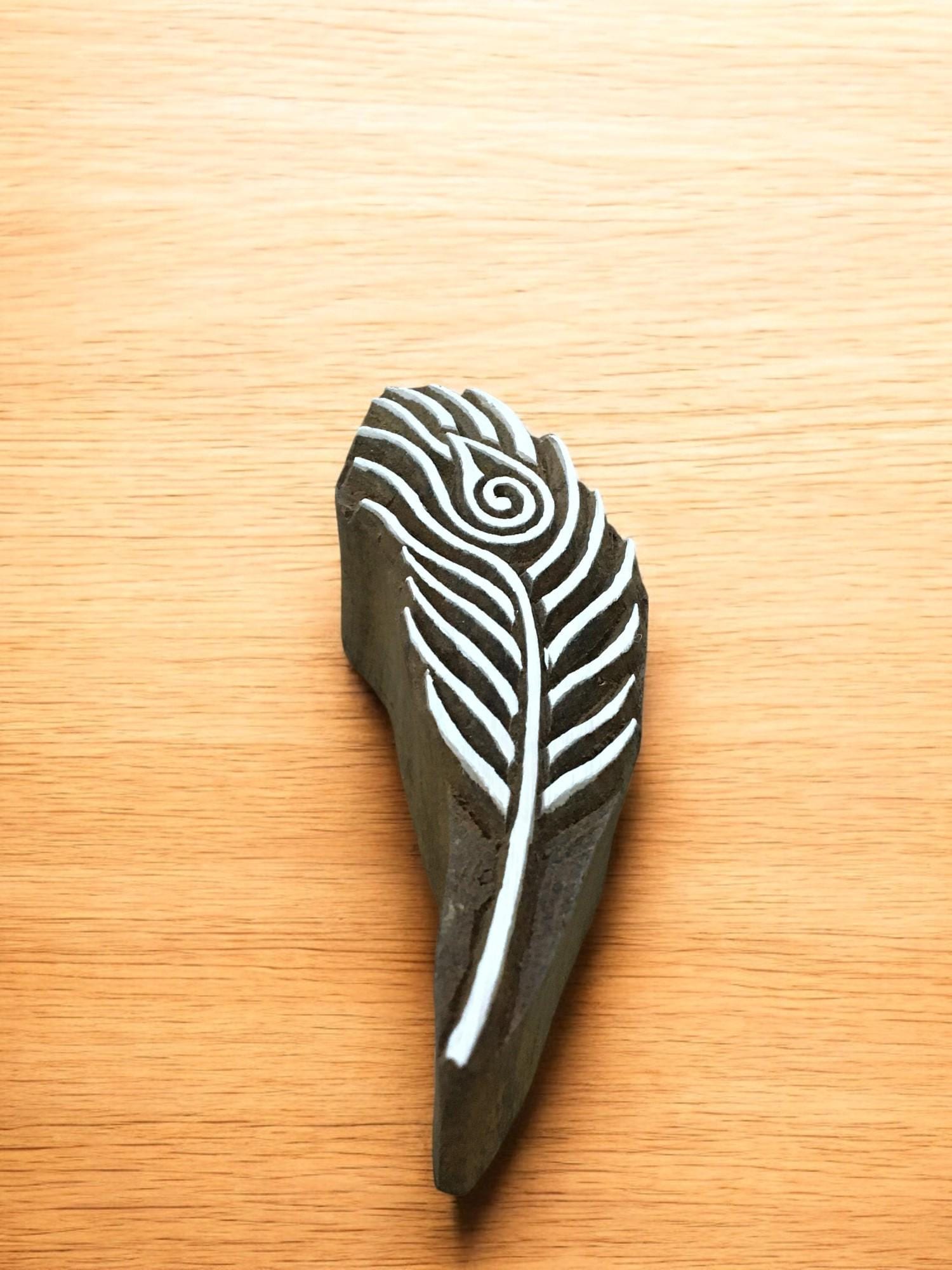 Peacock Feather Wood Block Stamp, Indian Textile Printing (2.2cm x 7.5cm)
