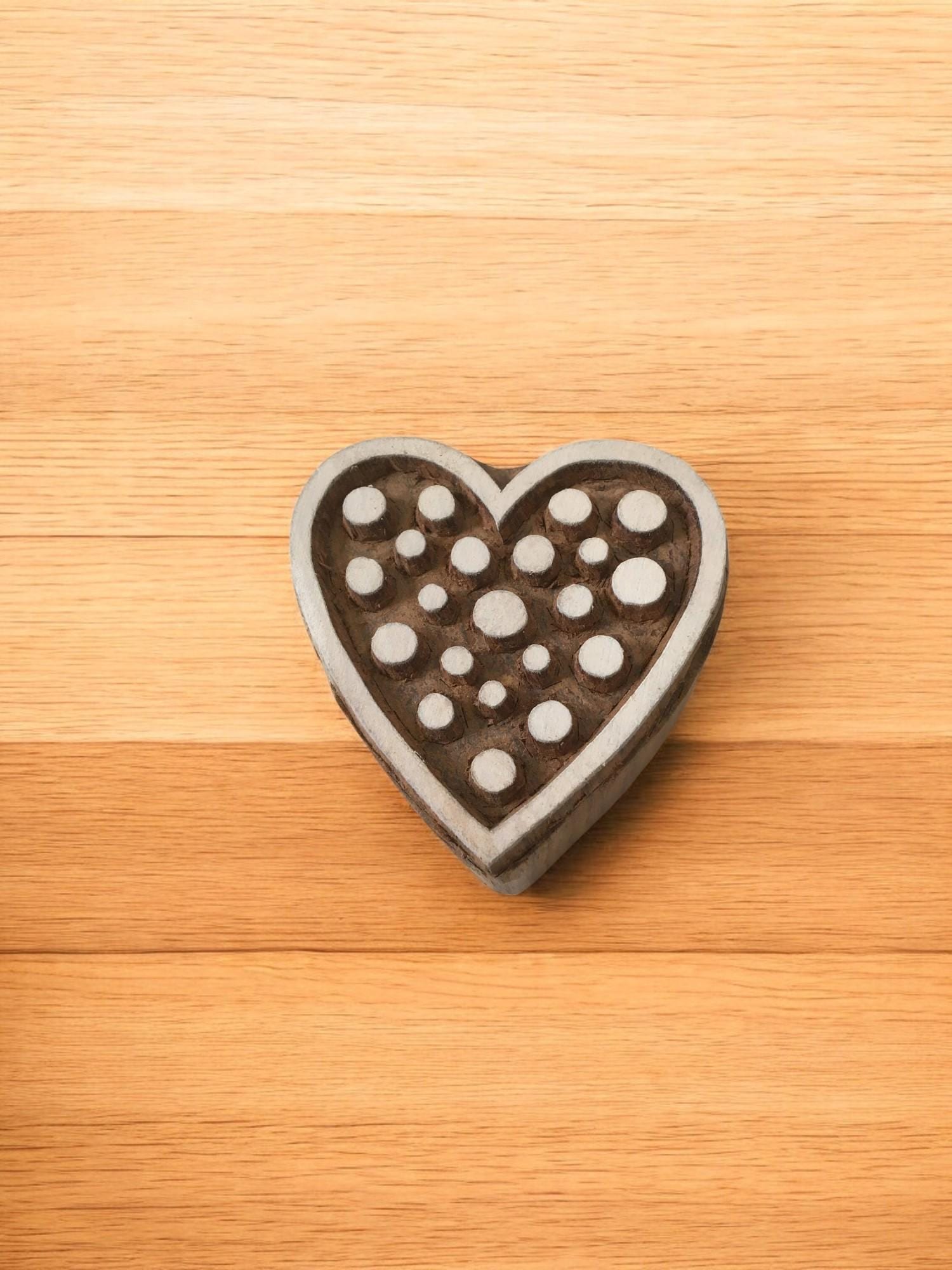 Heart with Dots Wooden Printing Block, Indian Batik Stamp (5x5 cm)
