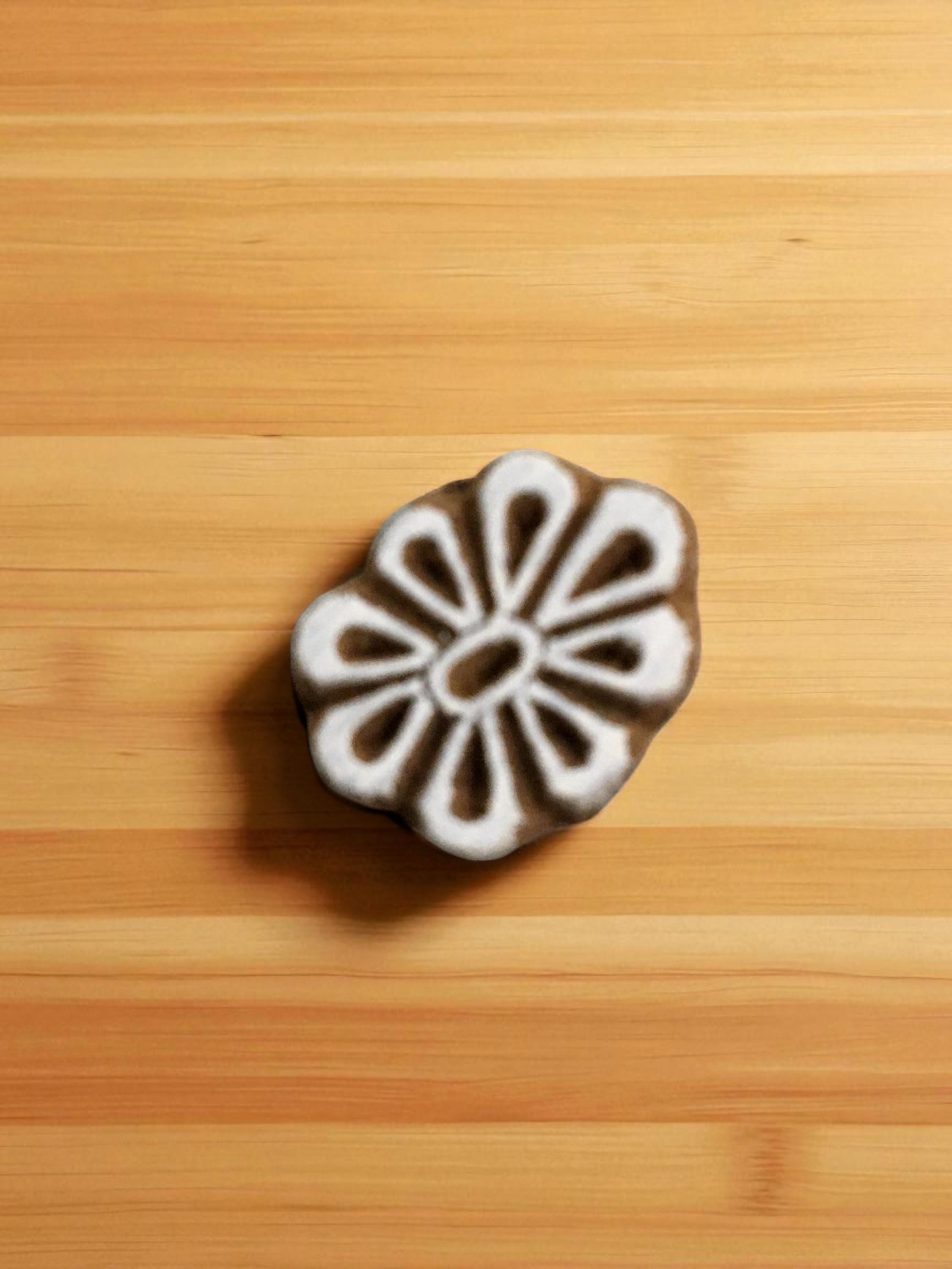 Mini Flower Indian Wooden Printing Block, Textile Stamp (2.5 cm)