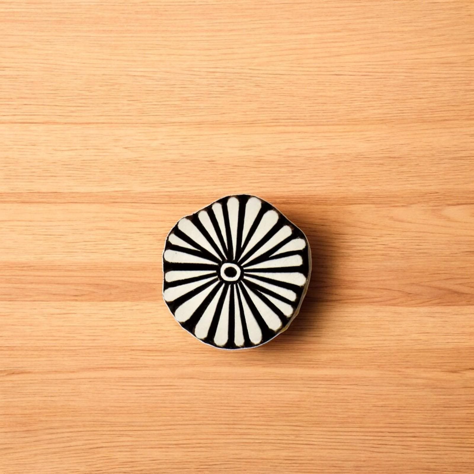 Indian Wooden Printing Block - Medium Daisy Flower