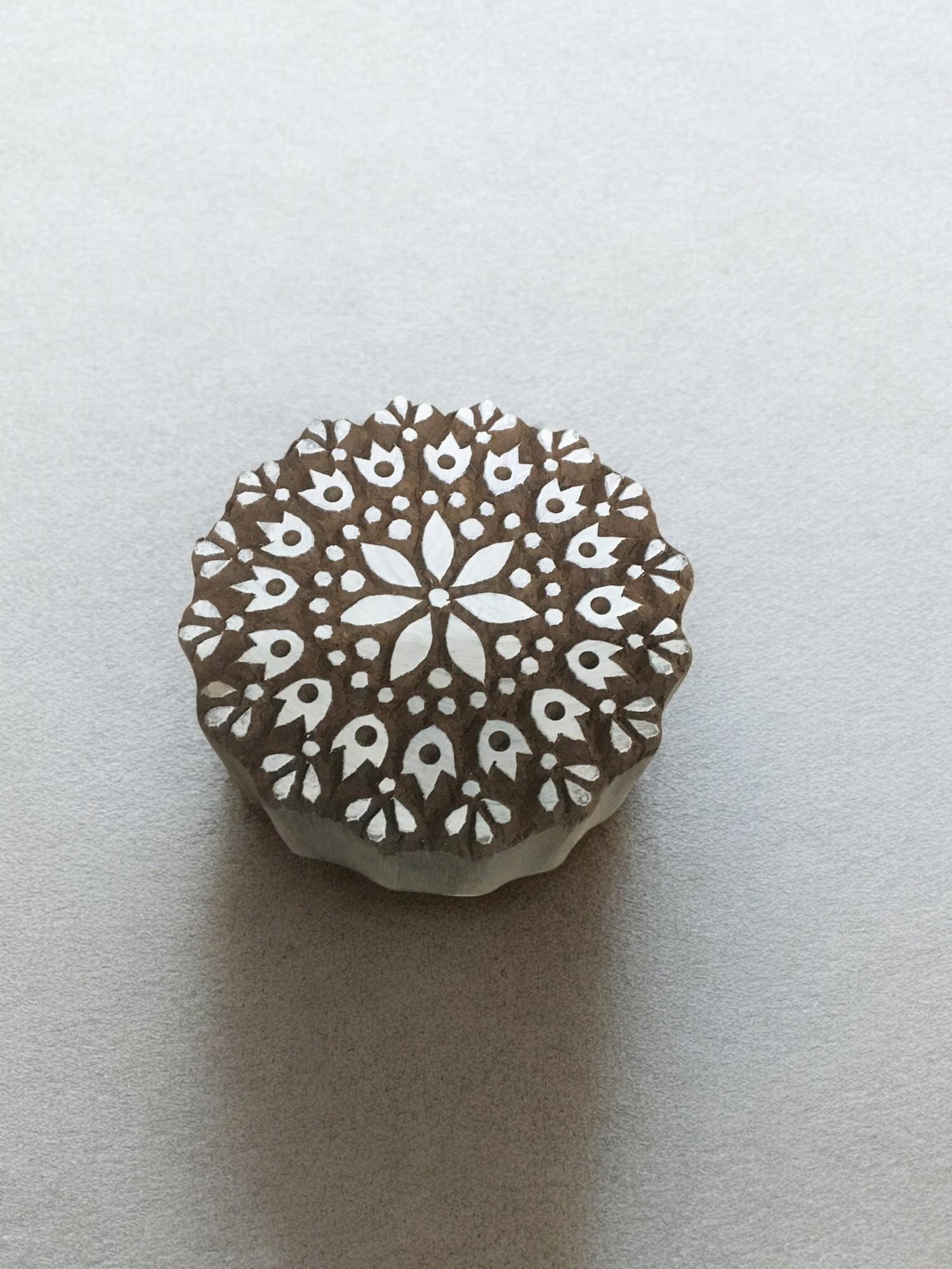 Hand Carved Indian Wood Printing Block, Mandala Stamp (9cm)