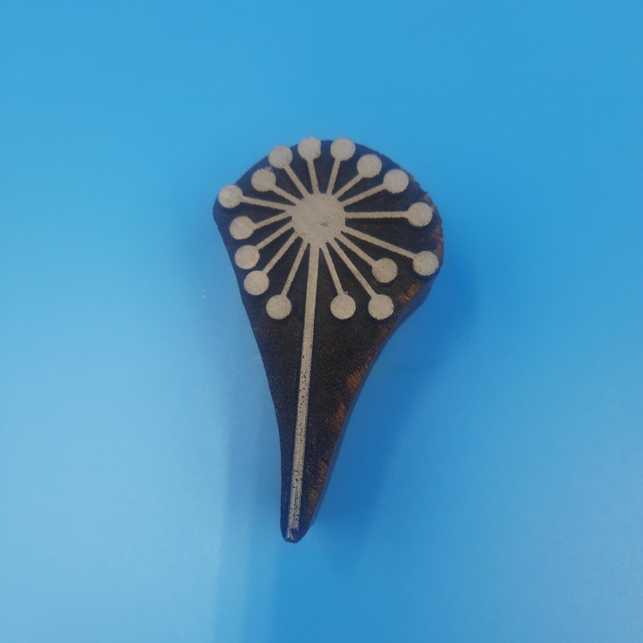 Bold Single Seedhead Wooden Printing Block Pottery Stamp, Batik Tjaps, Blaudruck stempel