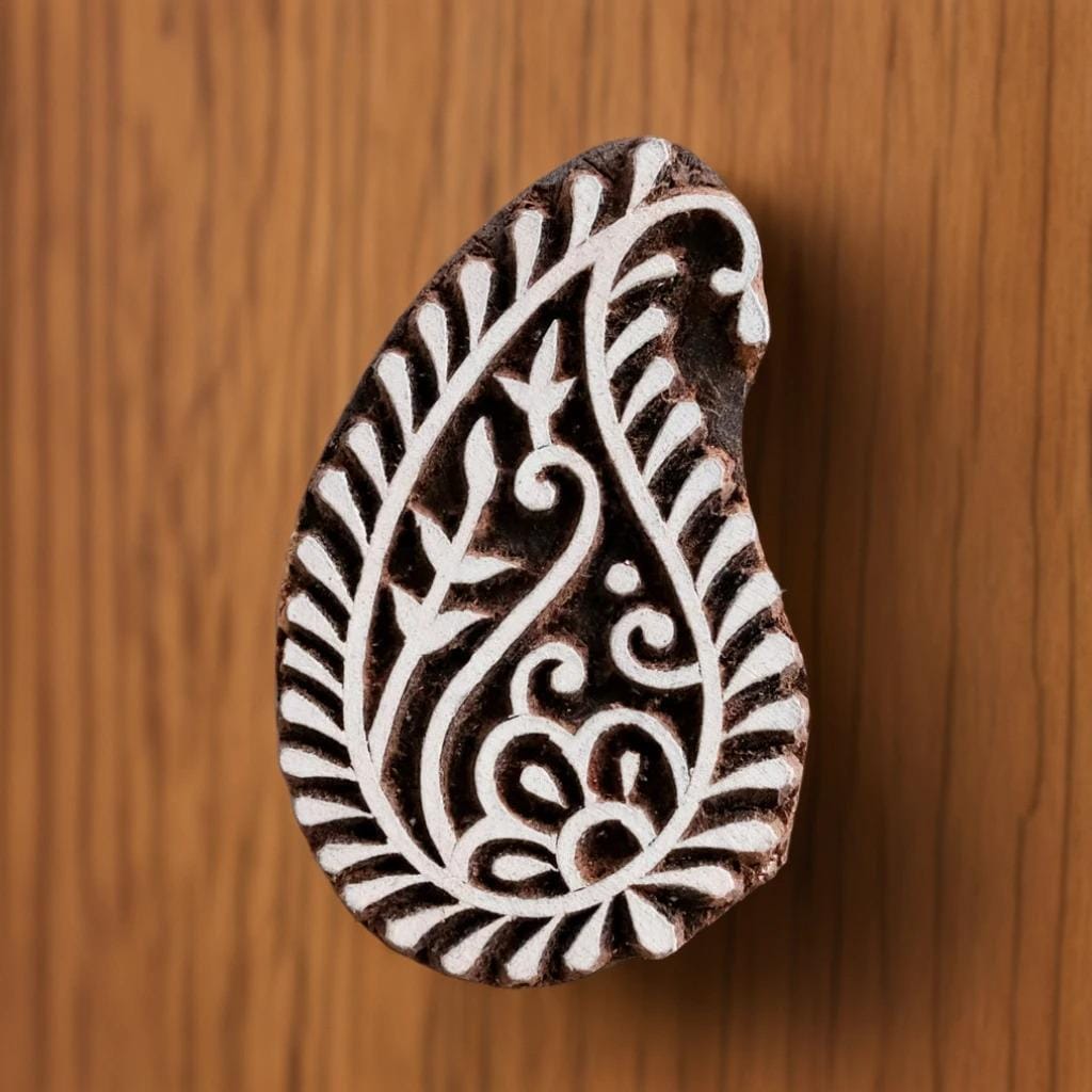 Indian Teak Wood Block Stamp, Unfurling Leaf Paisley