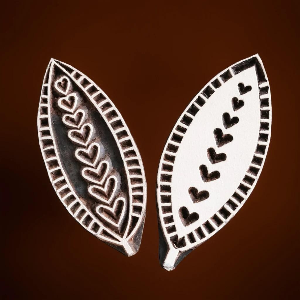 Wood Block - Heart Leaf