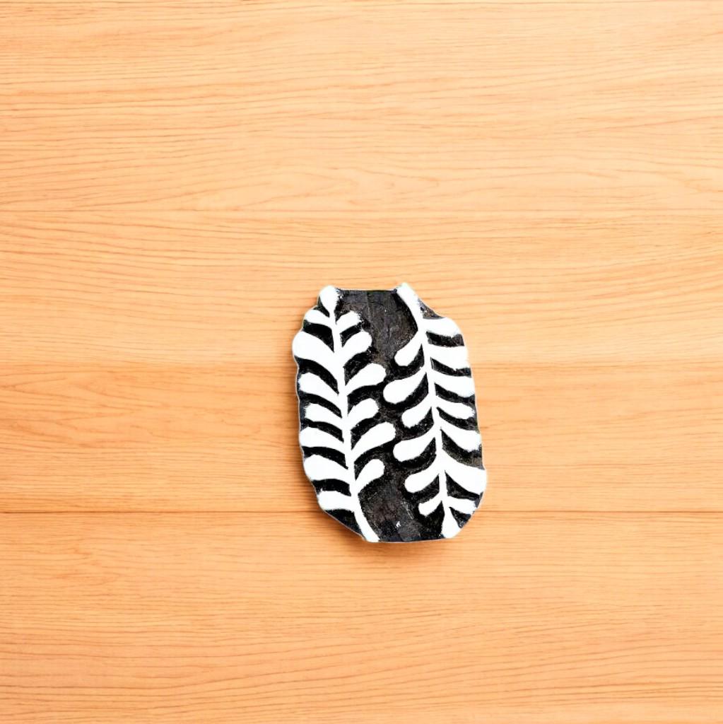 Duo Leaf Twist