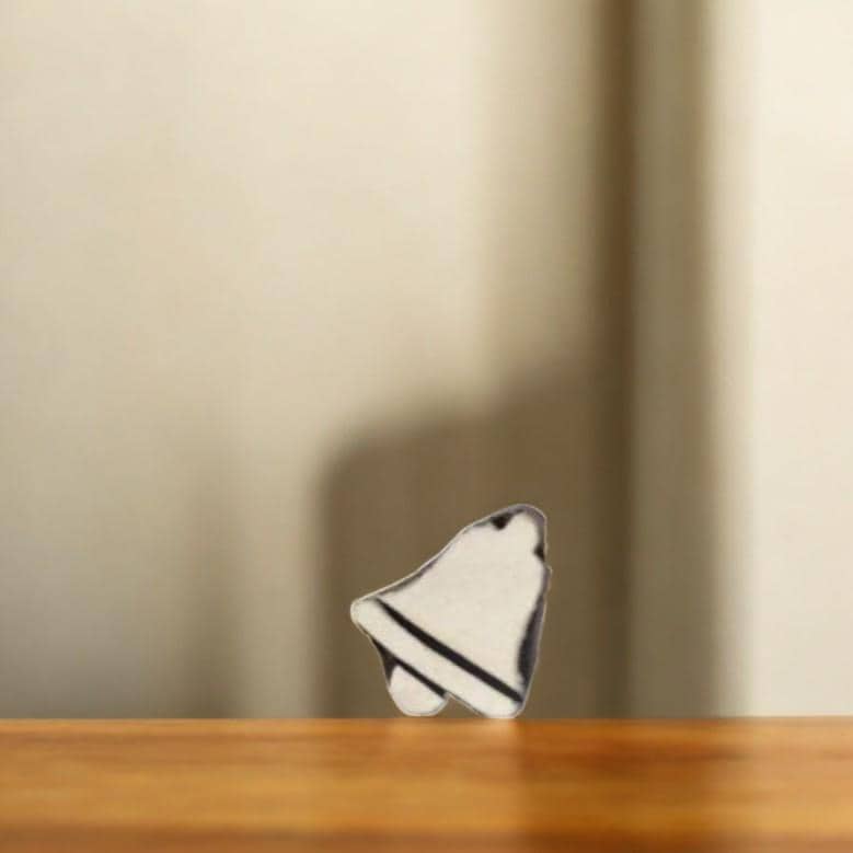 Miniature Bell (2.1cm x 2.5cm)
