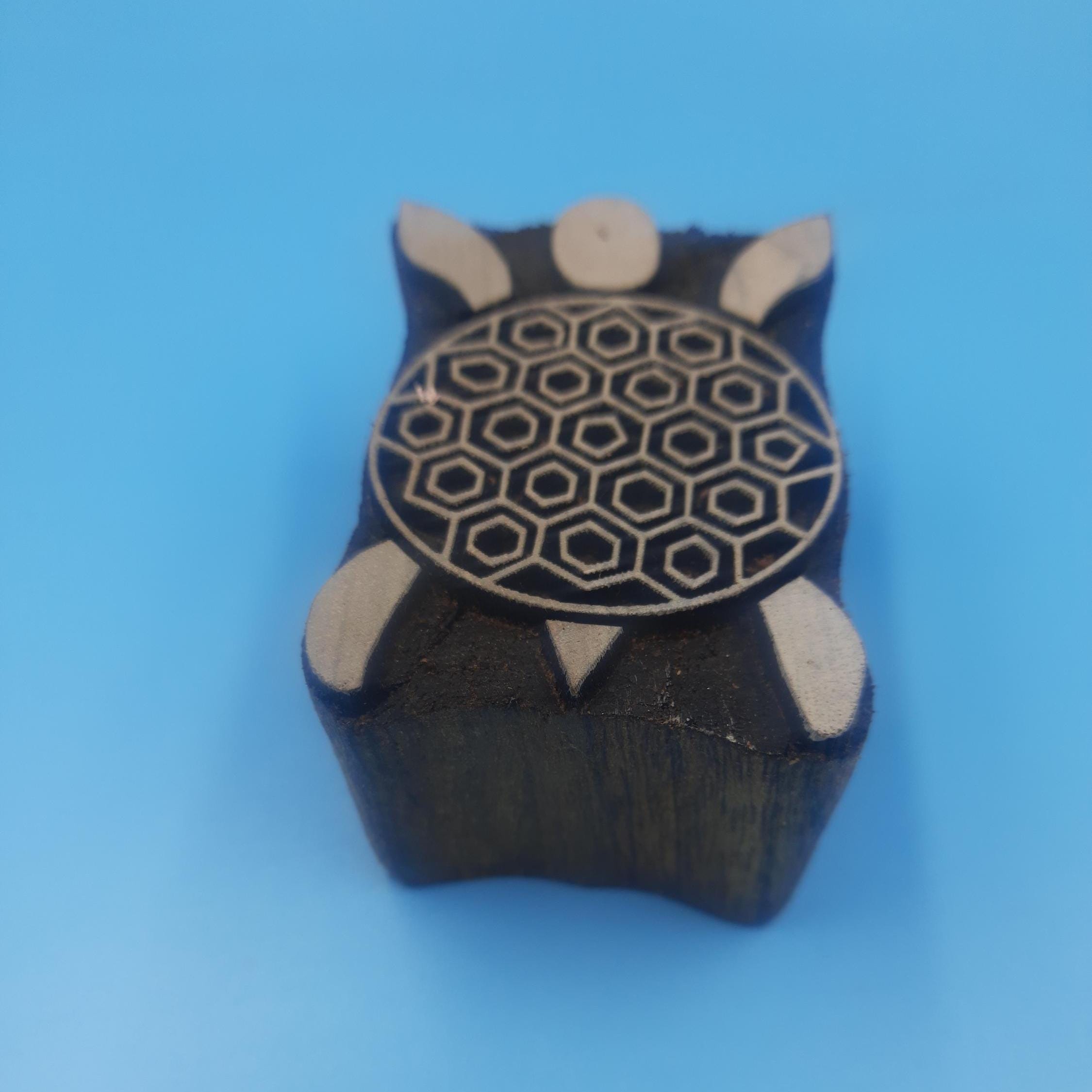 Geometric Turtle Wooden Printing Block, Batik Tjaps (4x6cm)