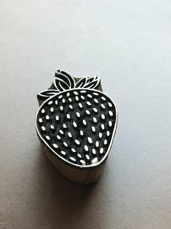 Strawberry Printing Block - Hand Carved Indian Wood Stamp