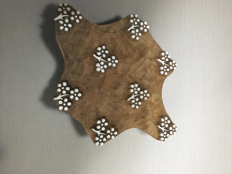 Floral Booti Wood Stamp, Indian Textile Printing Block (10cm)