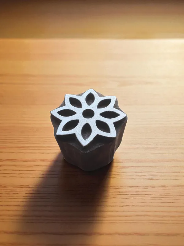 Eight Leaves flower, hand carved Indian wood printing block; textile stamp; pottery stamp,