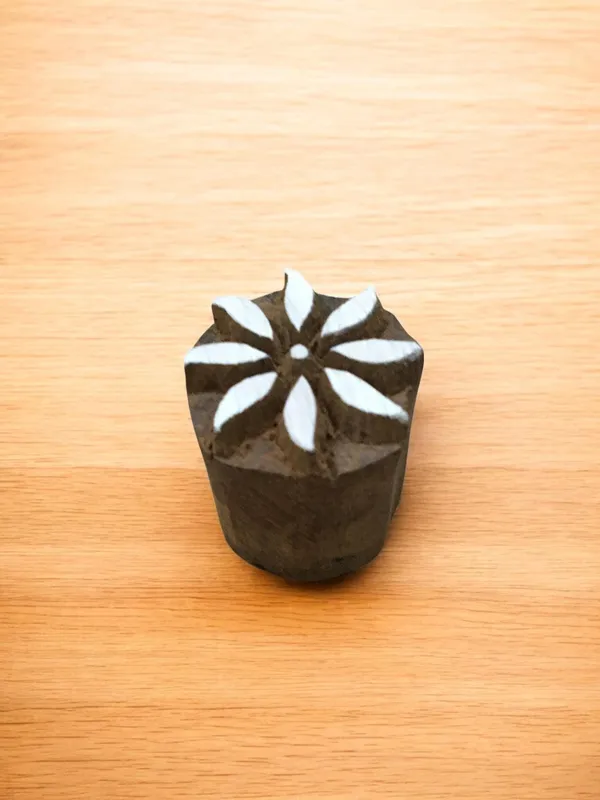 Mini Leaf Motif Wooden Stamp, Hand Carved Indian Block (3x3cm)