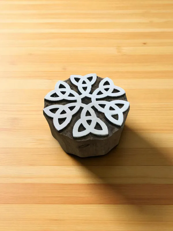 Celtic Knot Circle, hand carved Indian wood printing block; textile stamp; pottery stamp,