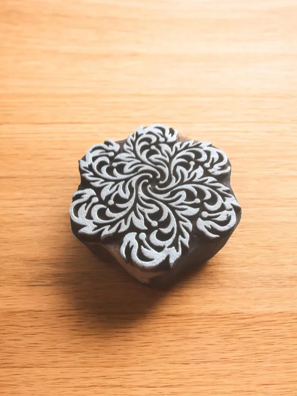 Multi Wavy Leaf Mandala, hand carved Indian wood printing block; textile stamp; pottery stamp,