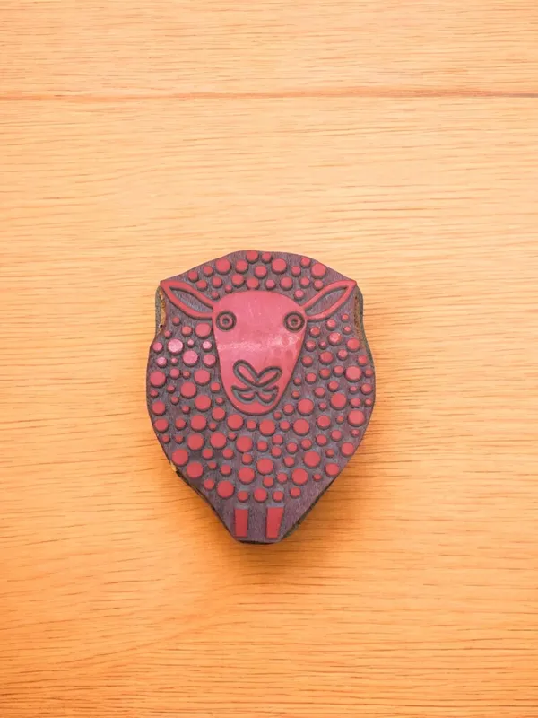 Dotty Sheep Wood Block Stamp, Textile Printing (6.0 cm x 4.60 cm)